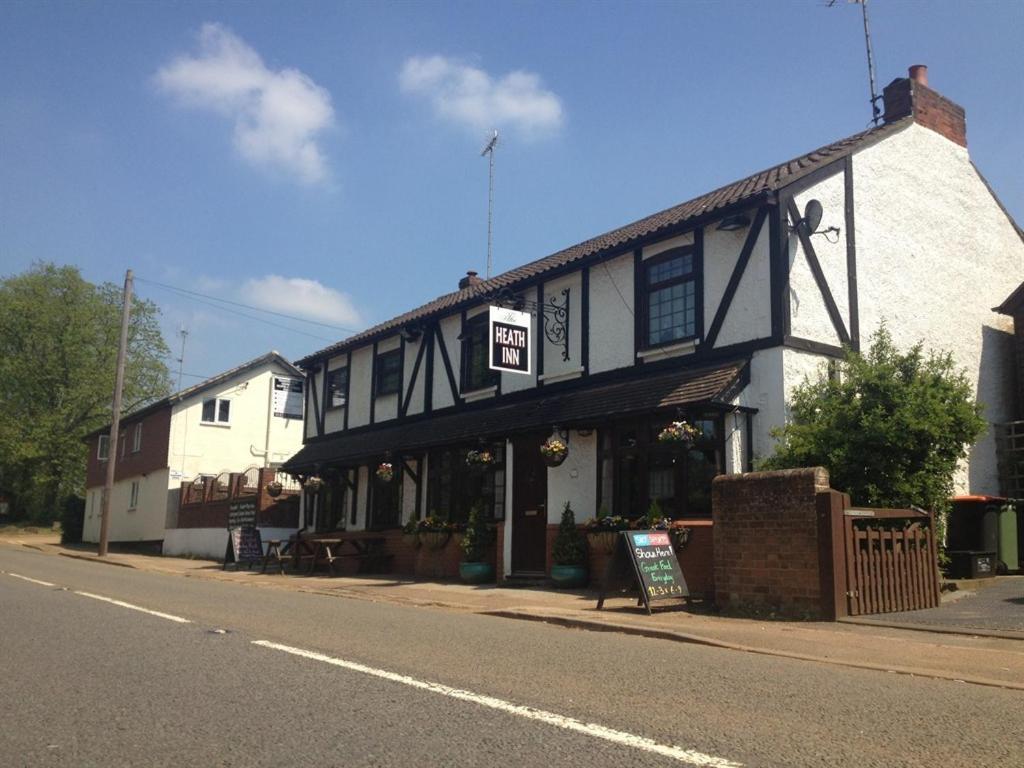 The Heath Inn レイトン・バザード エクステリア 写真