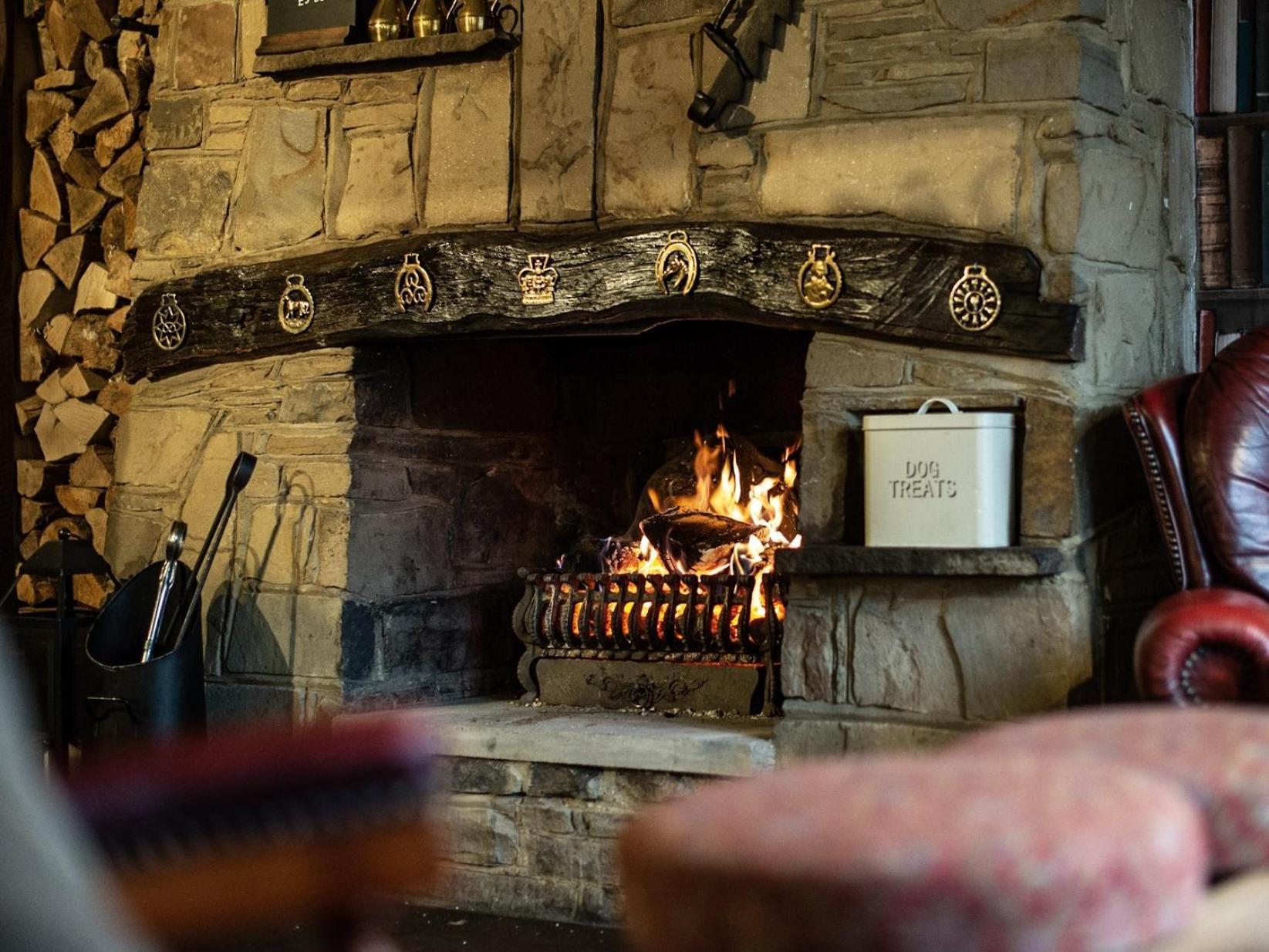 The Heath Inn レイトン・バザード エクステリア 写真