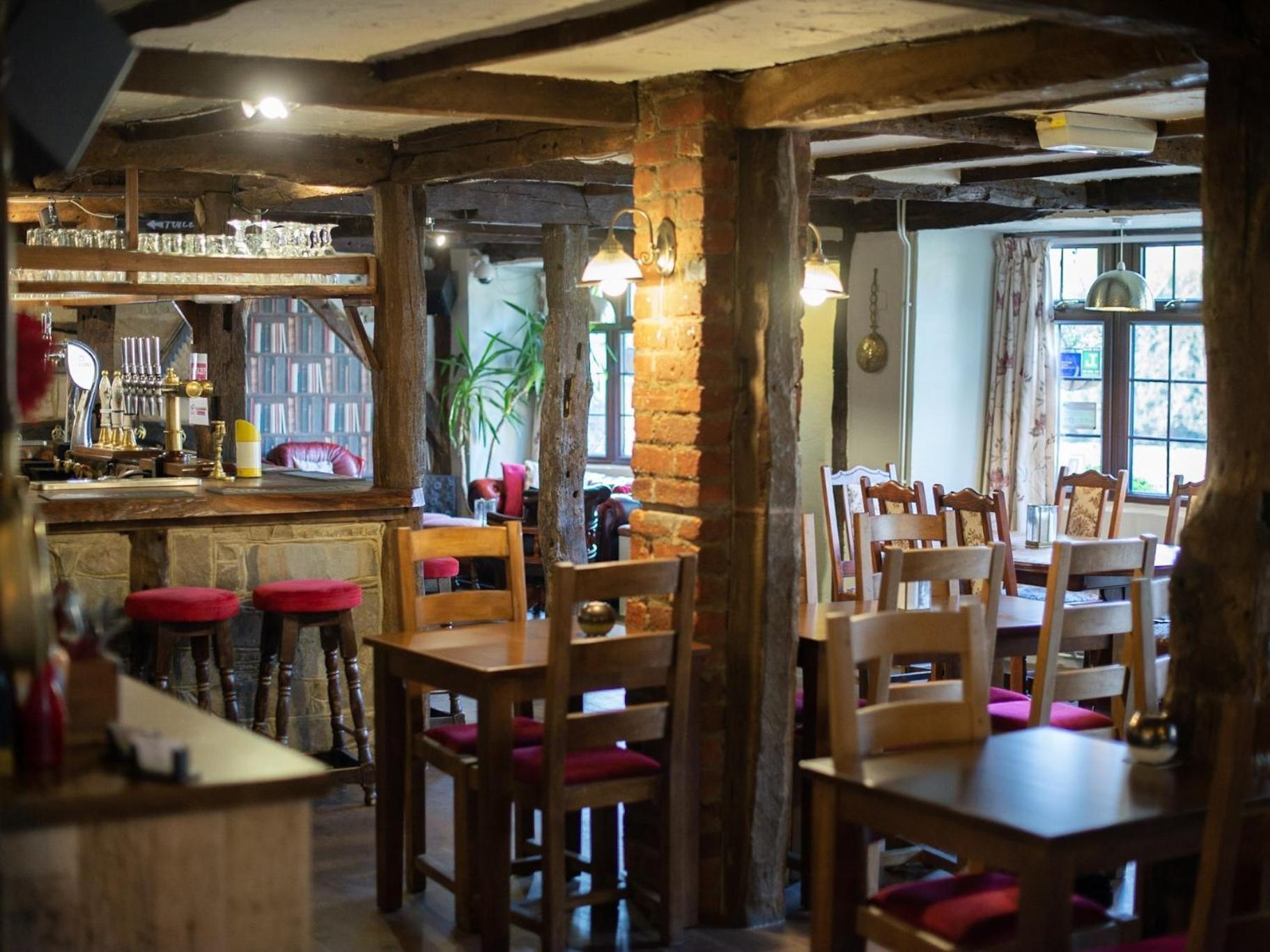 The Heath Inn レイトン・バザード エクステリア 写真