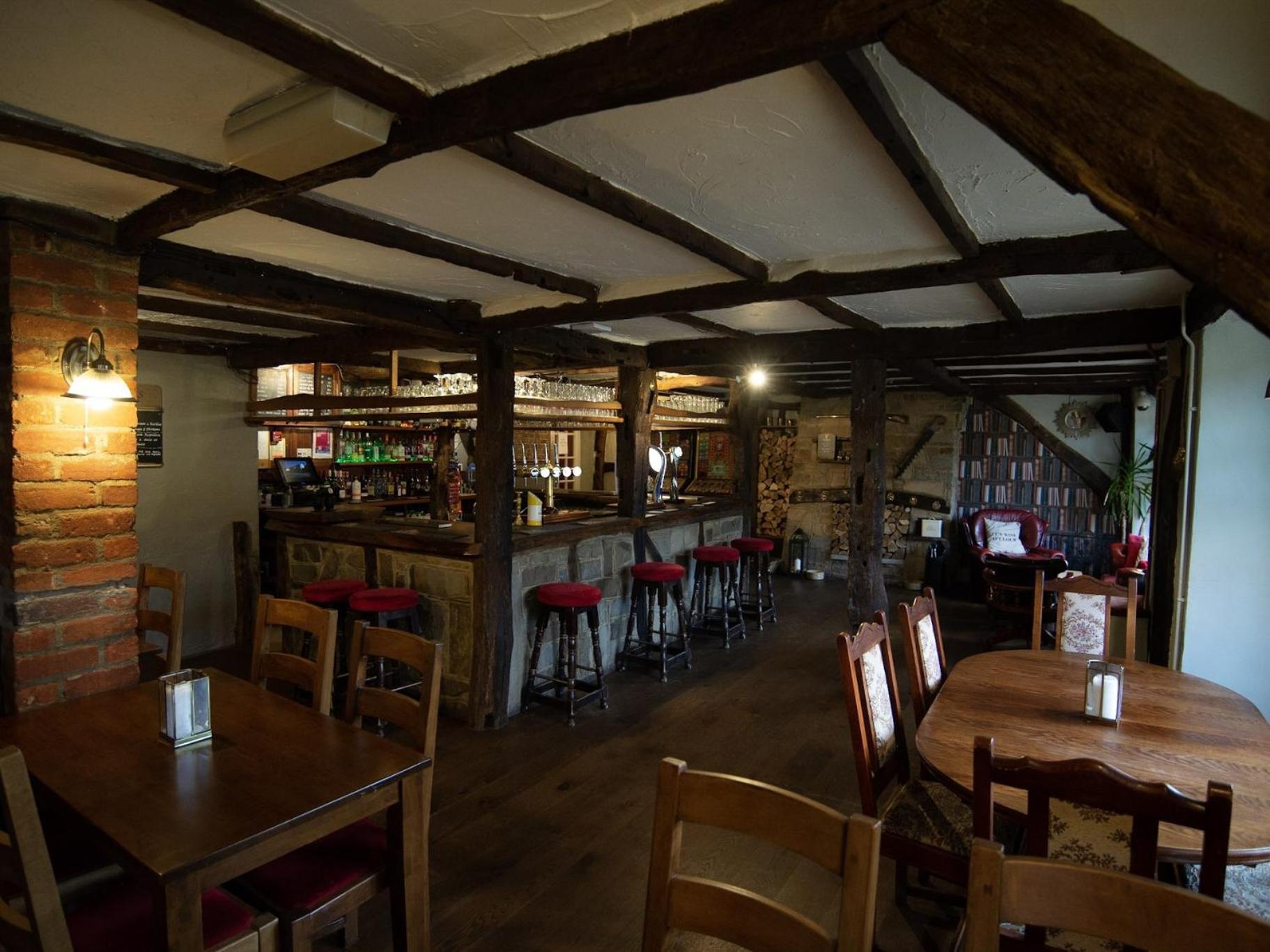 The Heath Inn レイトン・バザード エクステリア 写真