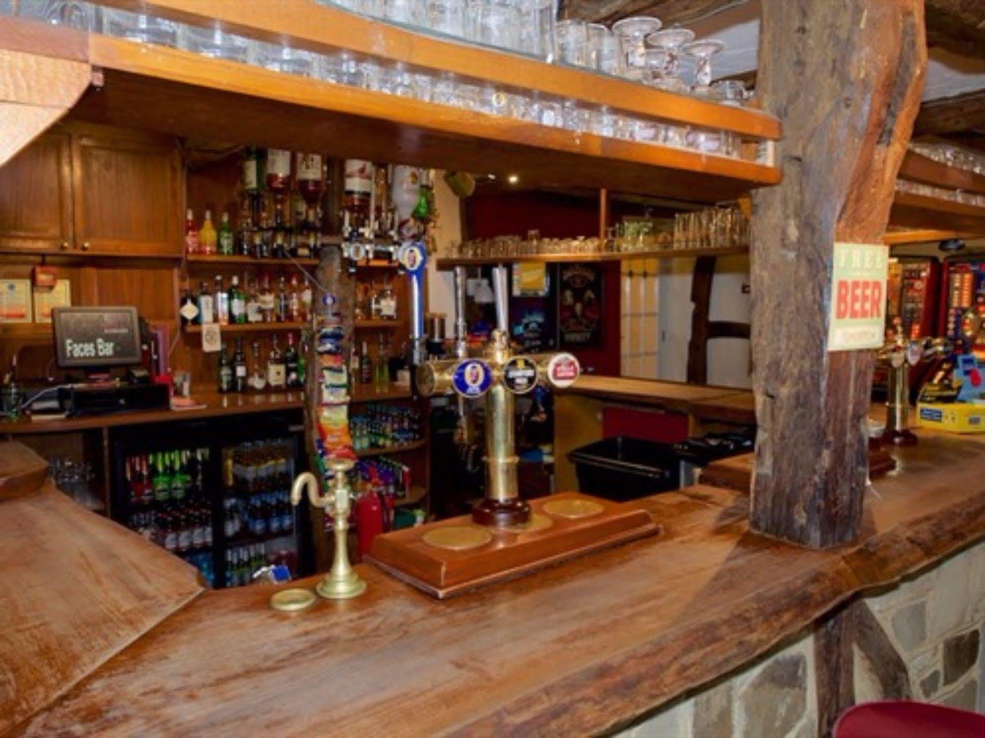 The Heath Inn レイトン・バザード エクステリア 写真